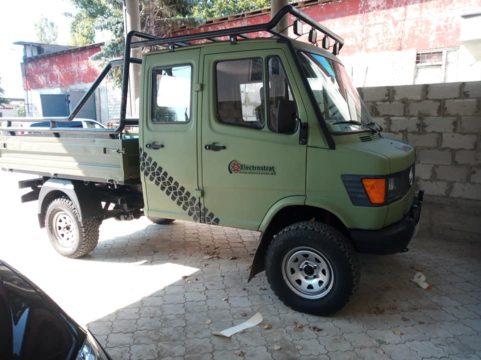 Automobil de intervenție Mercedes Benz